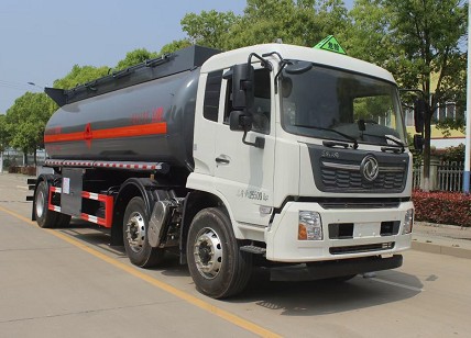 國(guó)六東風(fēng)天錦小三軸甲醇乙醇罐式運(yùn)輸車(chē)圖片 國(guó)六東風(fēng)天錦小三軸甲醇乙醇罐式運(yùn)輸車(chē)圖片