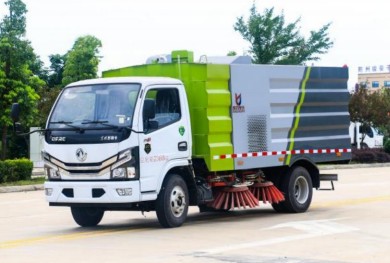 國六東風(fēng)小多利卡掃路車_凱力風(fēng)牌KLF5070TSLE6型掃路車
